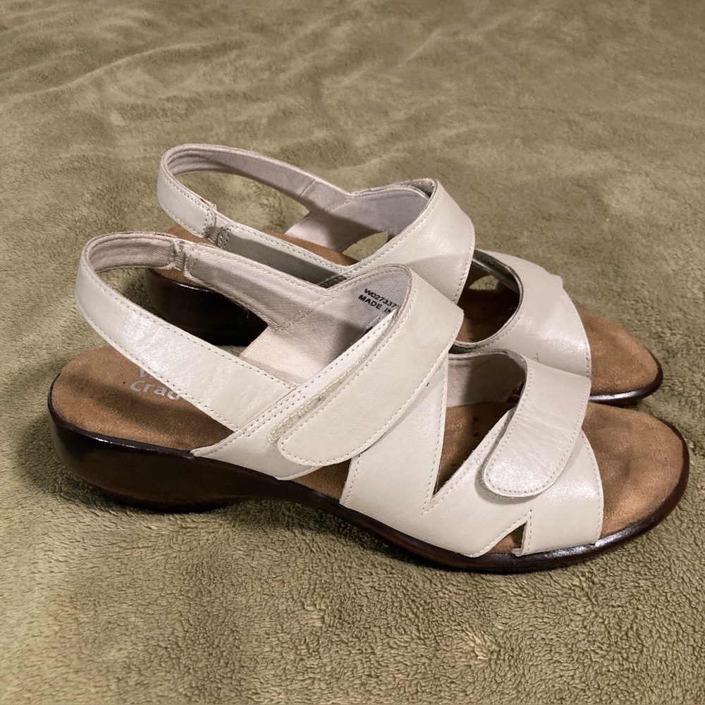 EUC Walking Cradles Lark Vintage 80s Leather Sandals Bone White Women's Size 8M